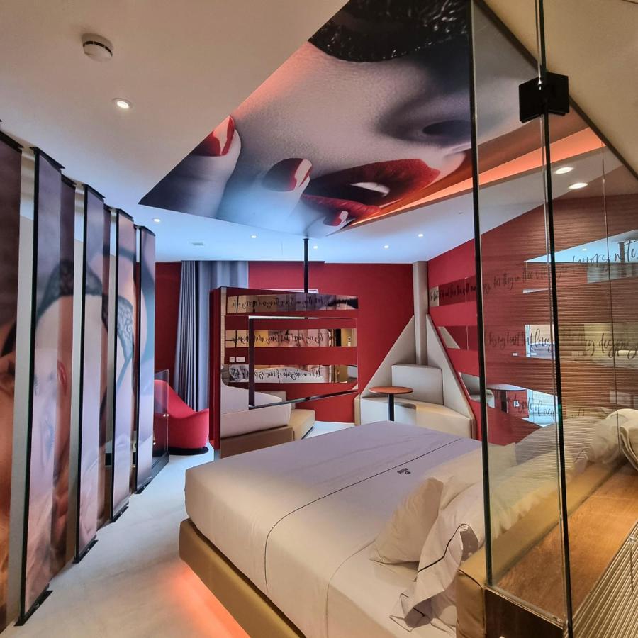 Hotel Avenue - Lovely Hotel มาดริด ภายนอก รูปภาพ