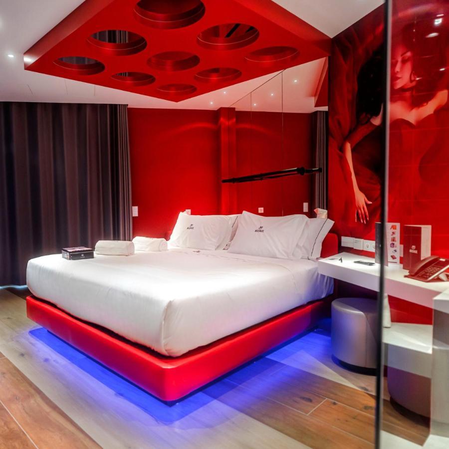 Hotel Avenue - Lovely Hotel มาดริด ภายนอก รูปภาพ