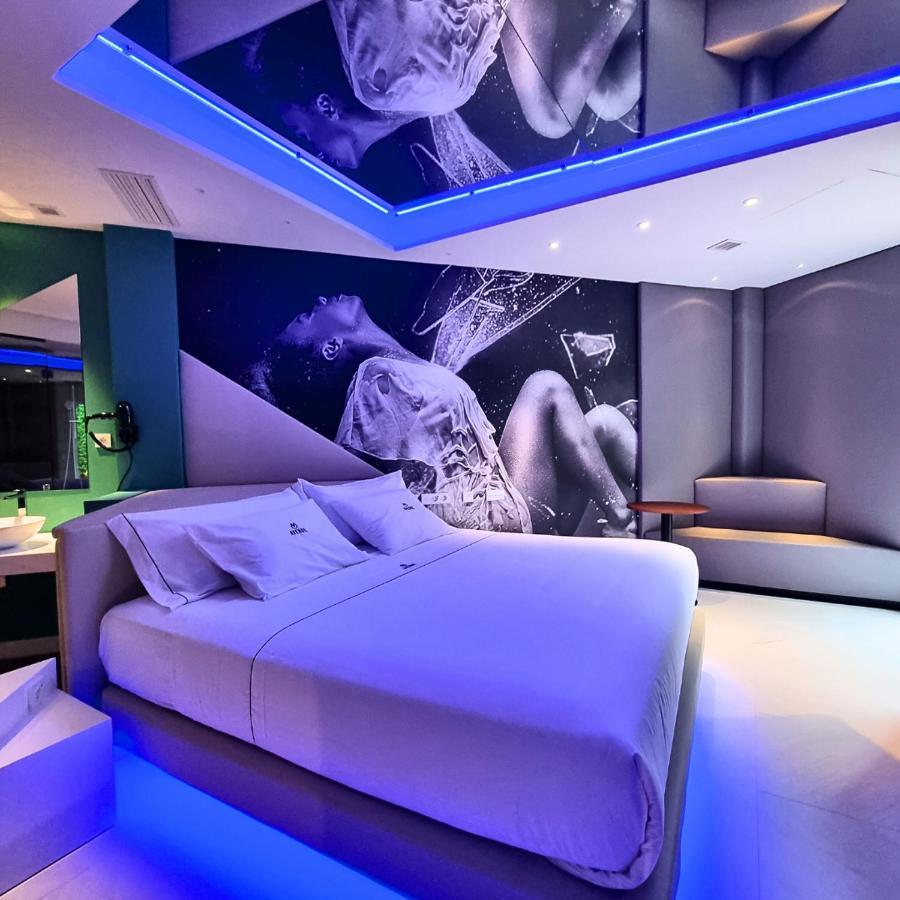 Hotel Avenue - Lovely Hotel มาดริด ภายนอก รูปภาพ